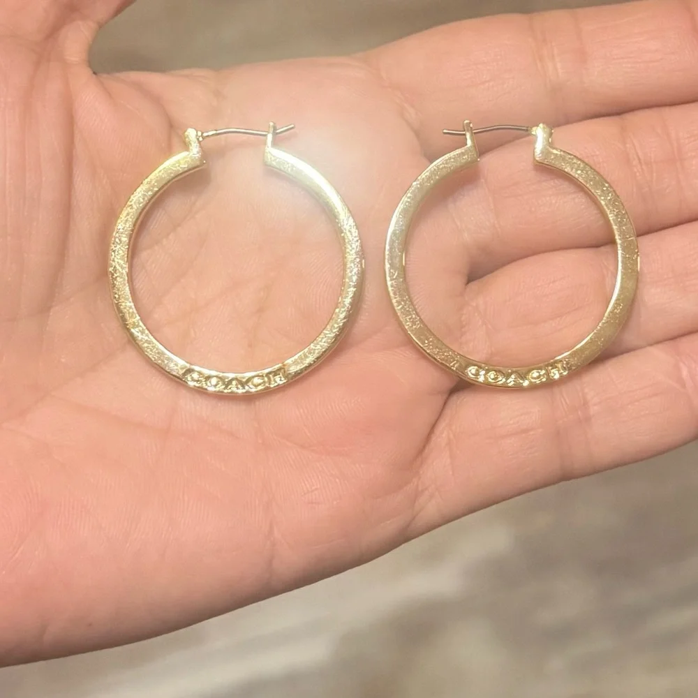⭐️Coach Gold Hoop Earrings⭐️ - Picture 6 of 8